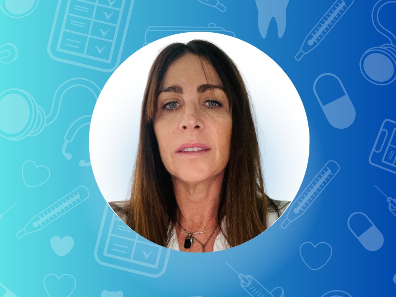 Lic. Mombelli, Gabriela